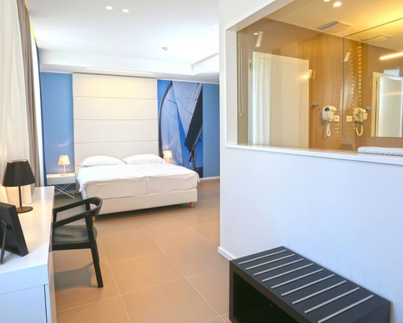 Deluxe double room with sea view St-001
